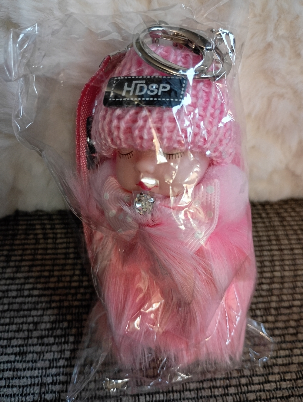 Sleeping Baby Plush Fluffy Love Keychain, Pink, approximately 6", NWT - Picture 4 of 4